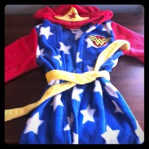 XS Wonder Woman Fleece Robe